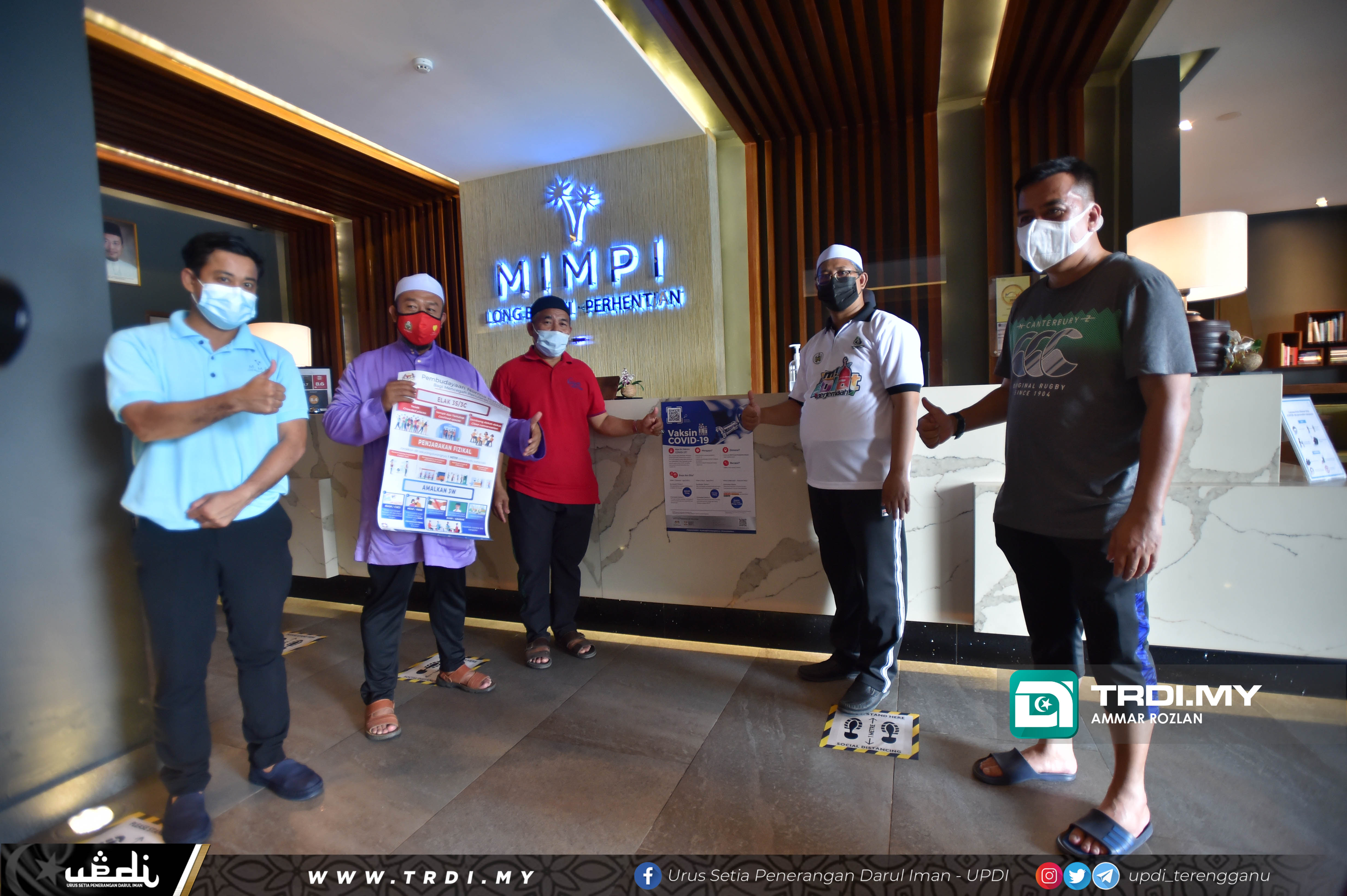 Program yang dirasmikan oleh Pengerusi Jawatankuasa Pembangunan Insan, Dakwah dan Penerangan Negeri Terengganu, YB Ustaz Mohd Nor Hamzah dipenuhi dengan pelbagai pengisian mendekati rakyat seperti perkhidmatan pendaftaran vaksin Covid-19, pemeriksaan kesihatan, pendaftaran mengundi Suruhanjaya Pilihan Raya, membuat kad pengenalan dan ceramah berkaitan penyalahgunaan dadah oleh Agensi Anti Dadah Kebangsaan (AADK) dan peranan Jabatan Kemajuan Masyarakat (Kemas).