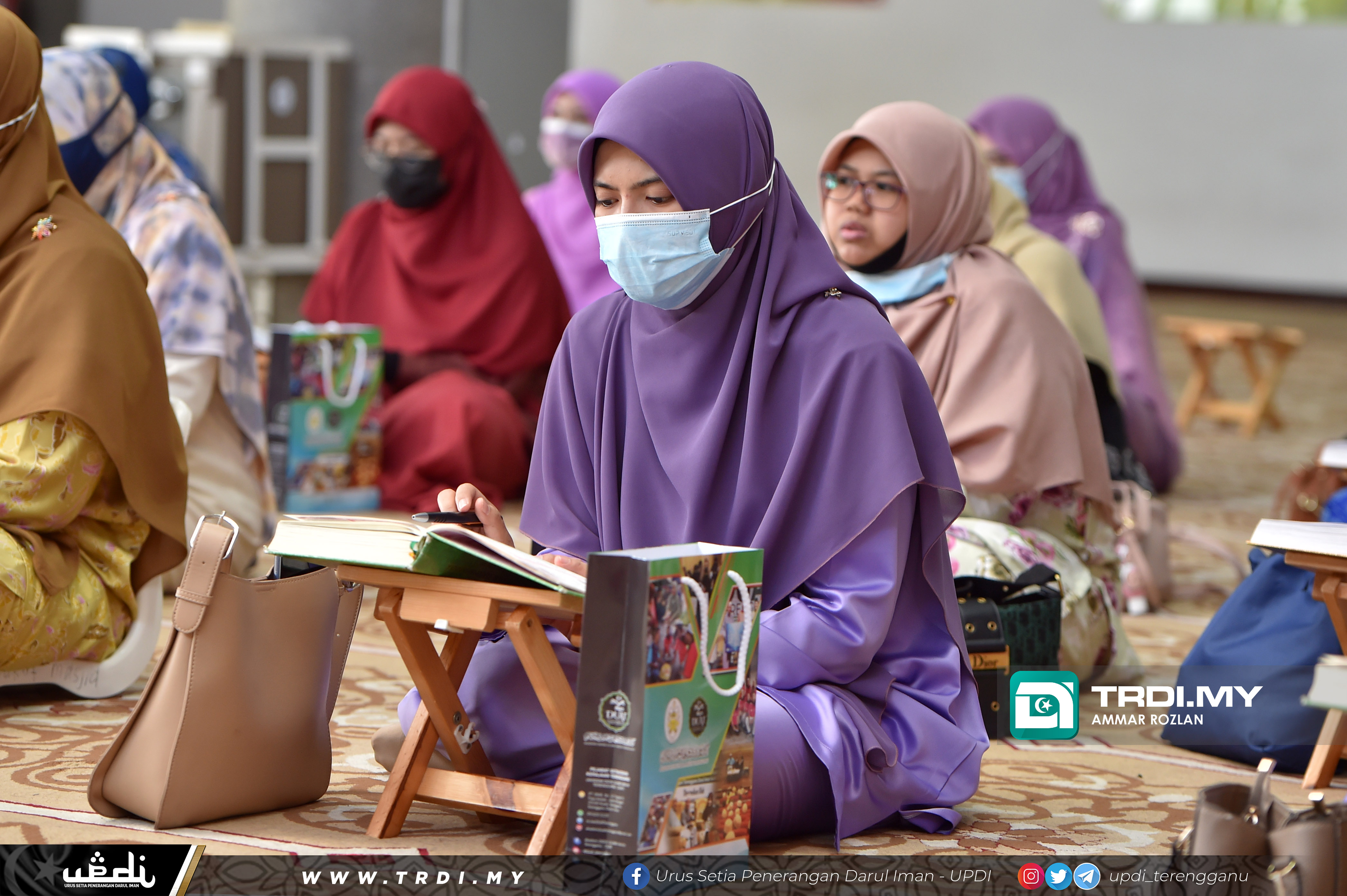 Program Terengganu Bertadarus Majlis Khatam Al-Quran Perdana Tahun 1442H/2021M anjuran Akademi Didik Ulama Amilin Terengganu (DUAT) di Masjid At-Taqwa Durian Burung, Kuala Terengganu.