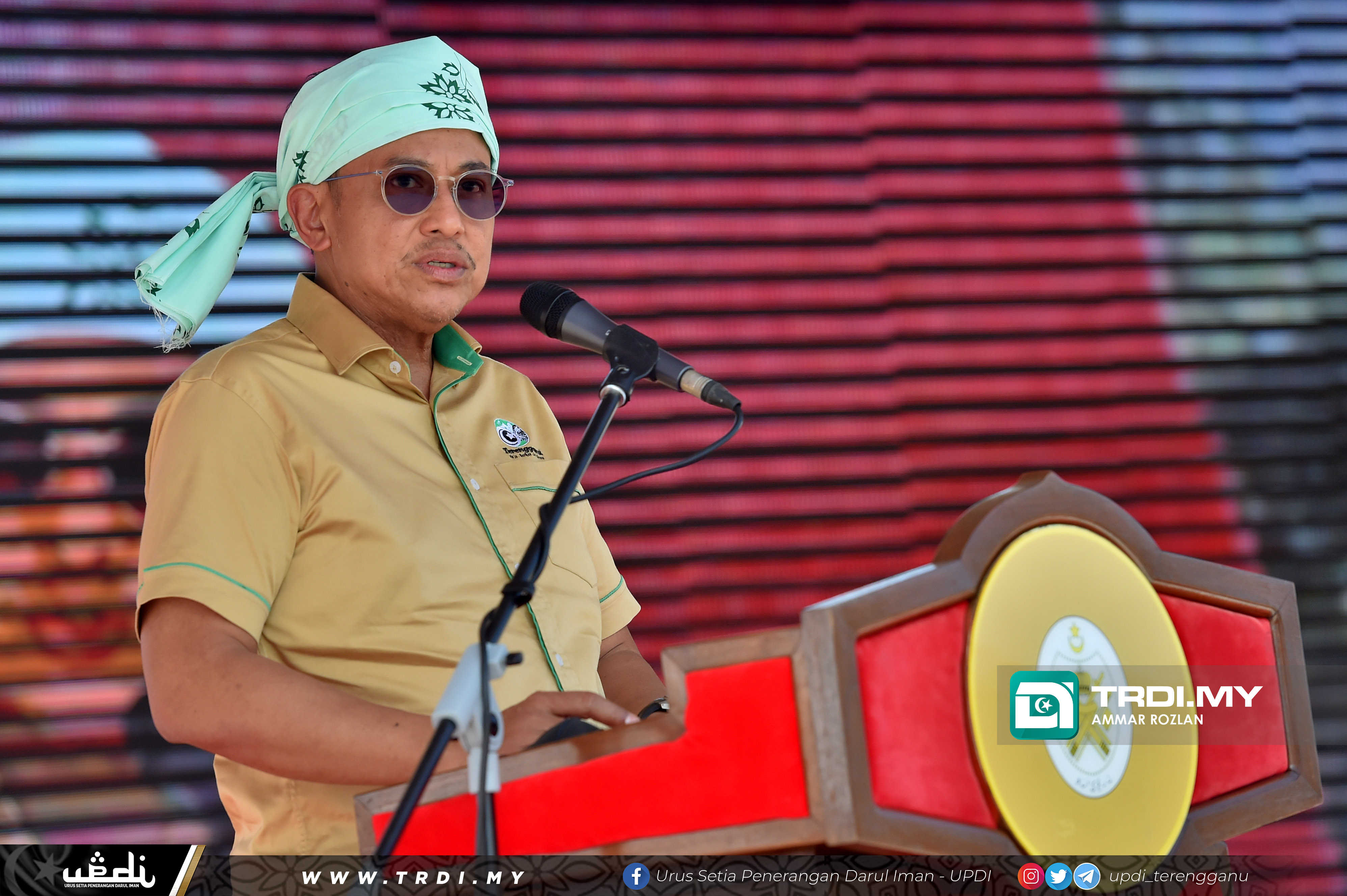 YAB Dato' Seri Dr Ahmad Samsuri Mokhtar merasmikan pecah tanah Projek Penempatan Semula Nelayan (PSN)