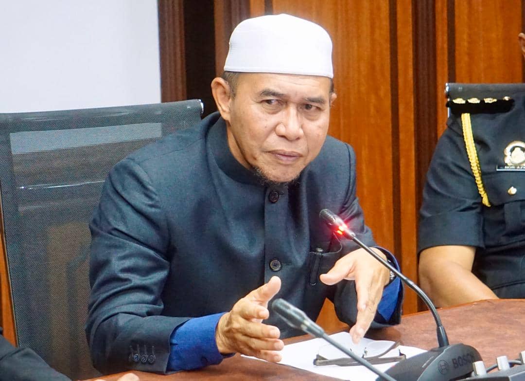 Utamakan Usaha Tangani COVID-19, Daripada Isu Politik