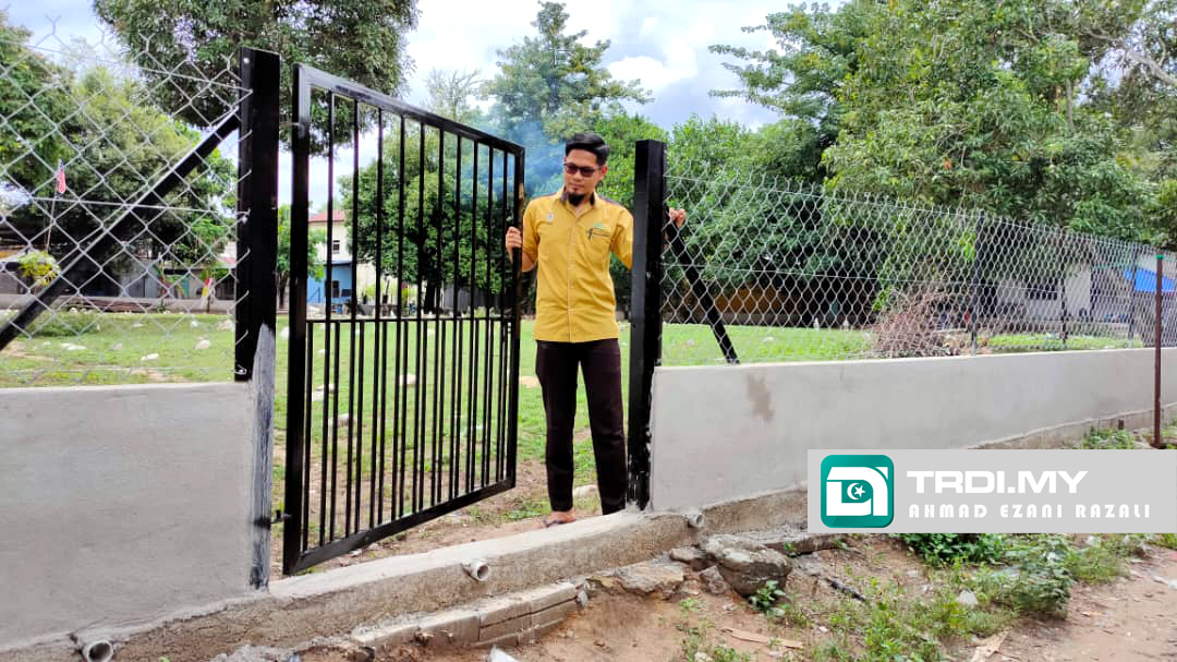 Kubur Usia Lebih 100 Tahun Dibina Pagar