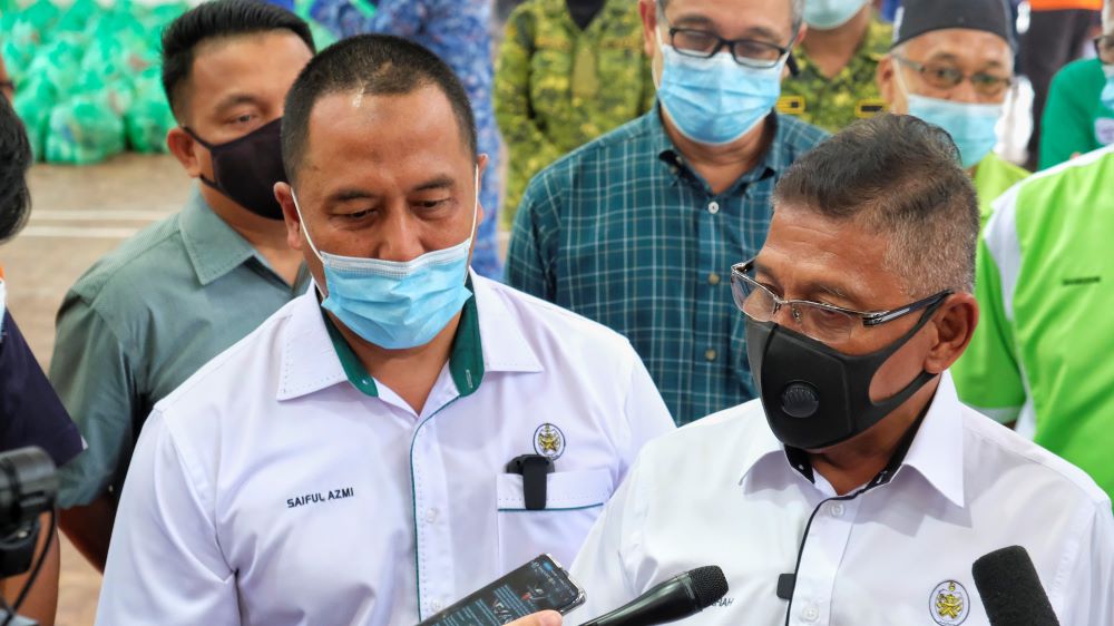 Misi Hulur Bantuan COVID-19 Di Felda Kerteh