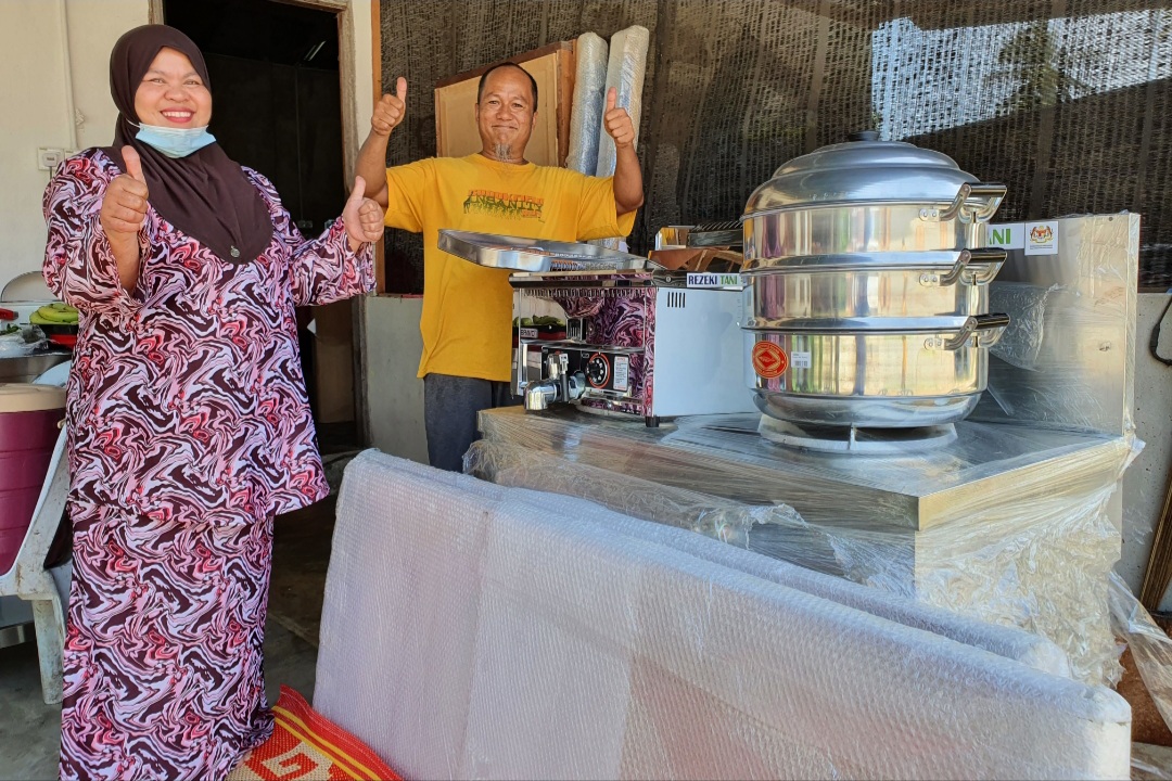 Agih Peralatan Berniaga Percuma