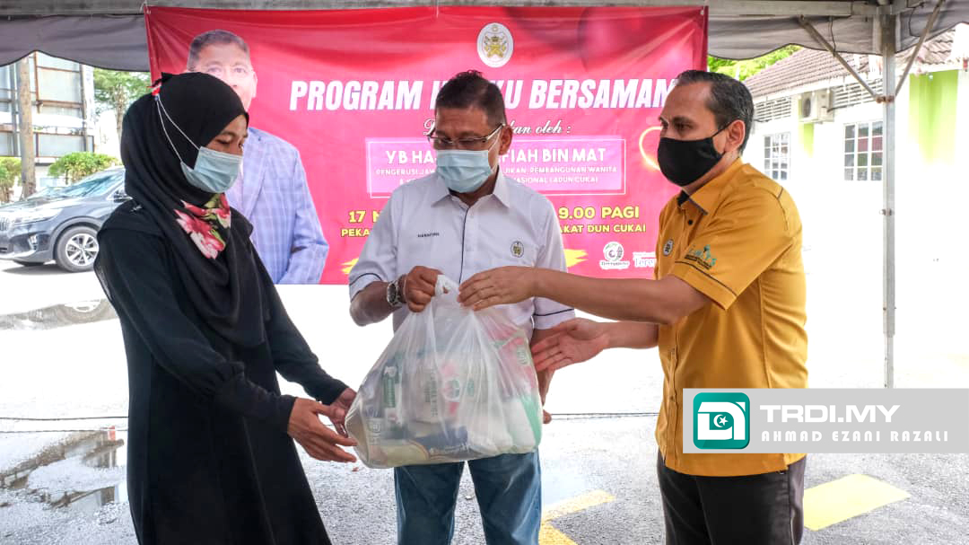 350 Fakir Miskin Terima Sumbangan