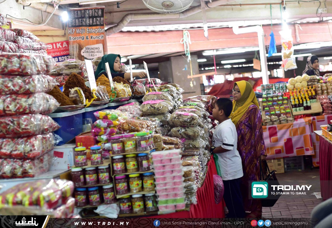 Belanjawan 2021 : Pengecualian Bayaran Lesen Peniaga Kecil, Penjaja