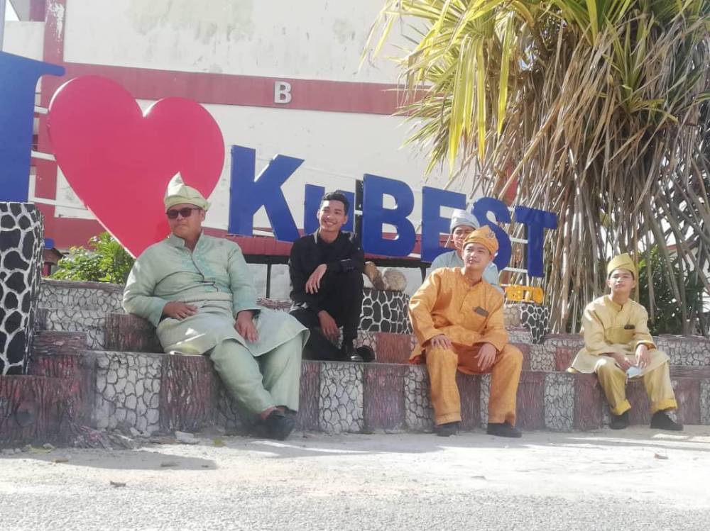 SMK Kuala Besut Juara Dunia KWN Global Summit 2020