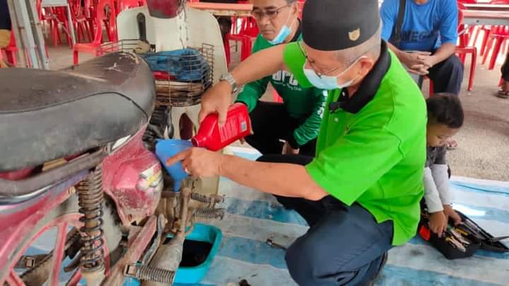 Minyak Hitam Percuma Untuk Mangsa Banjir