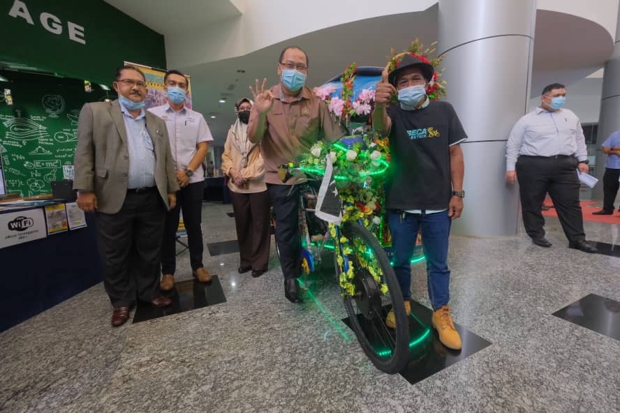 Pelajar Kongsi Idea, Hasilkan e-Beca