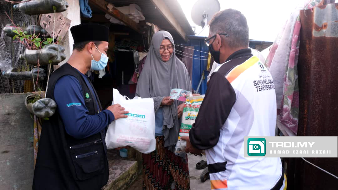 YADIM Agih Bantuan Kepada Mangsa Banjir