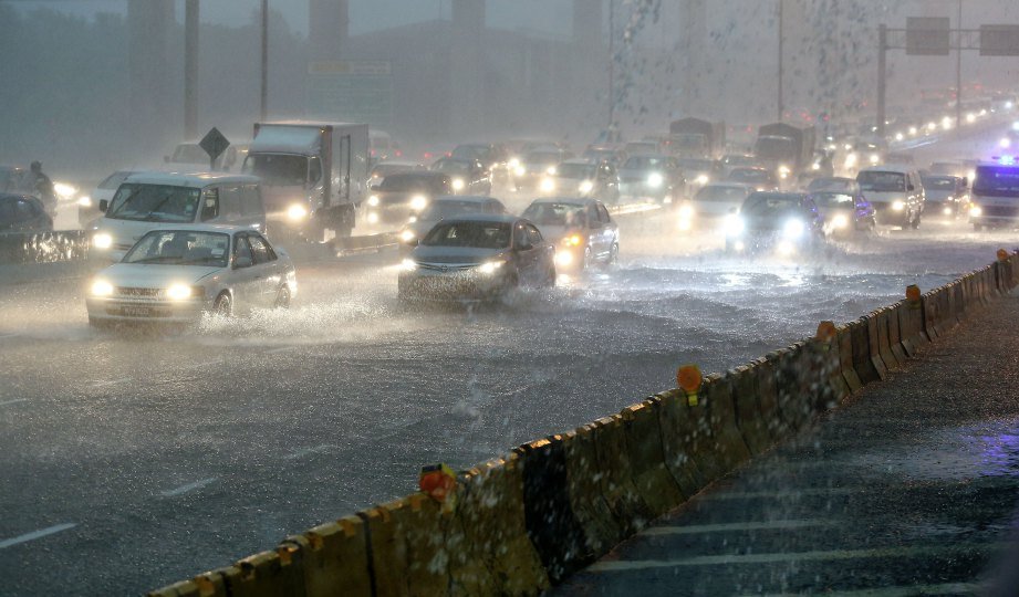 Hujan Lebat Dijangka Kembali Landa Terengganu Esok