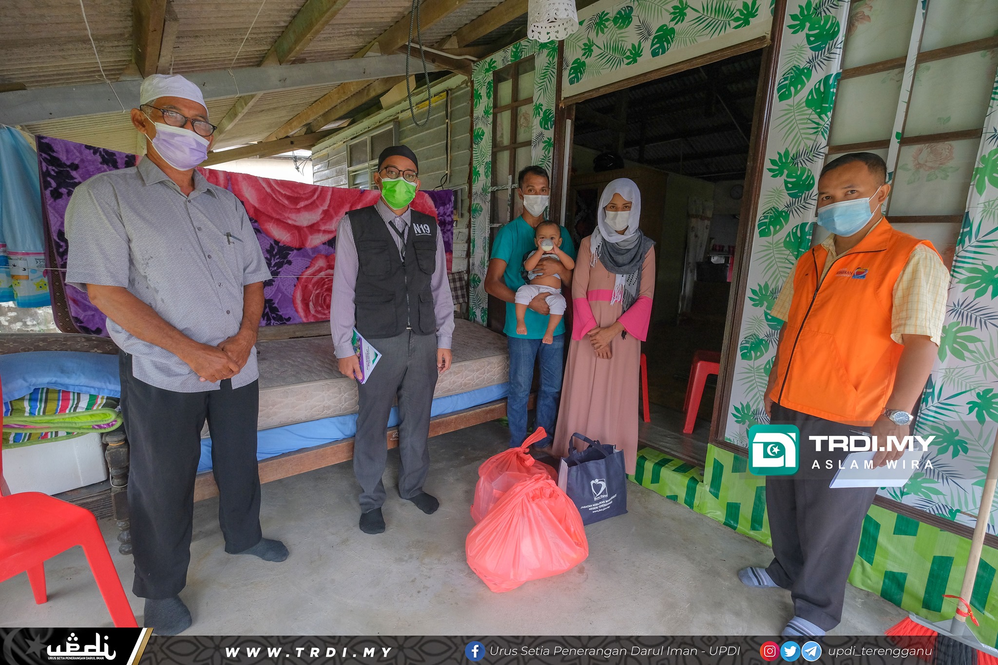 PKP 2.0: PKM Rhu Rendang Bantu Keluarga Terdesak