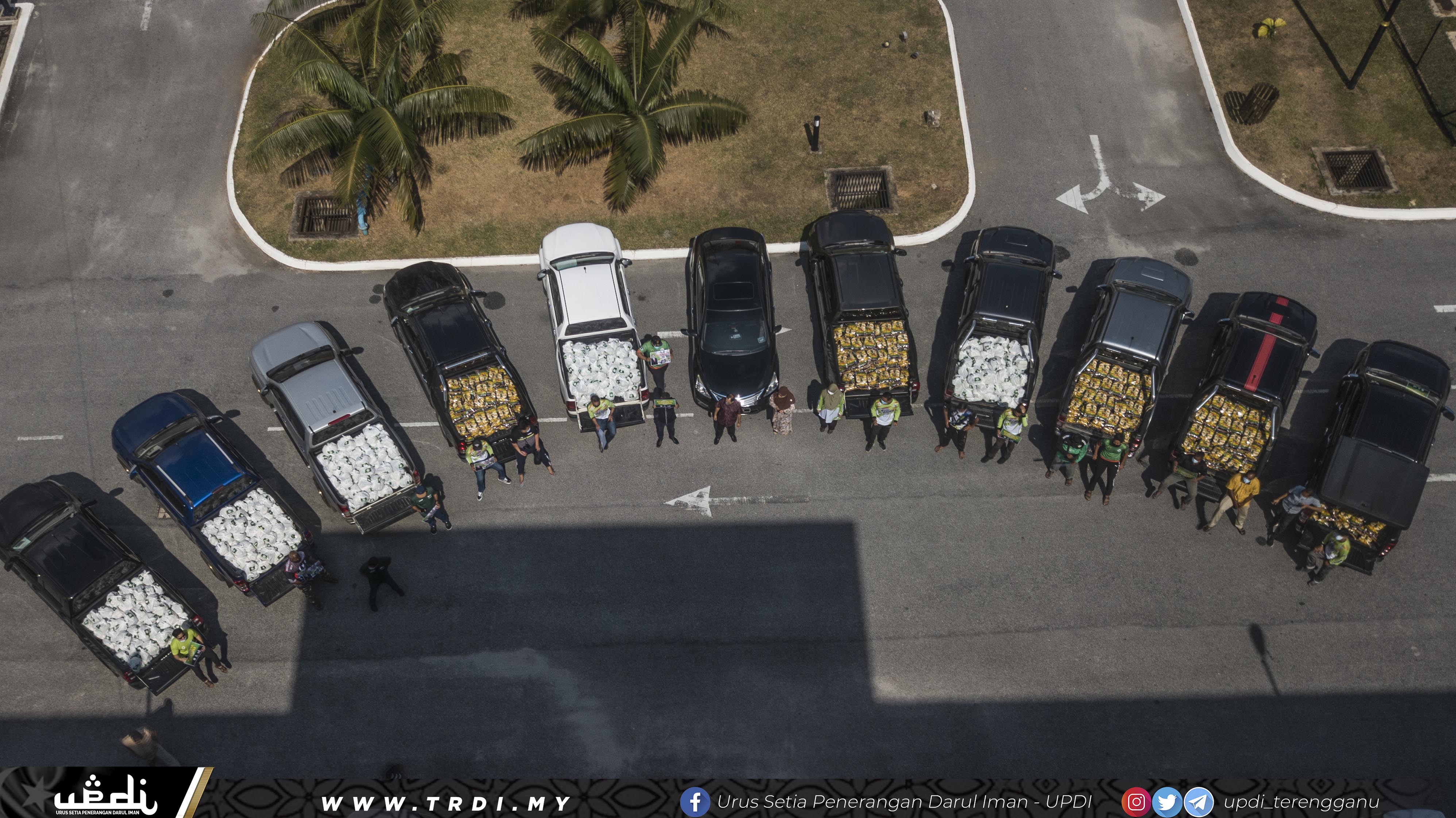 Bantuan Bakul Makanan Rakyat Terjejas PKP Diagih