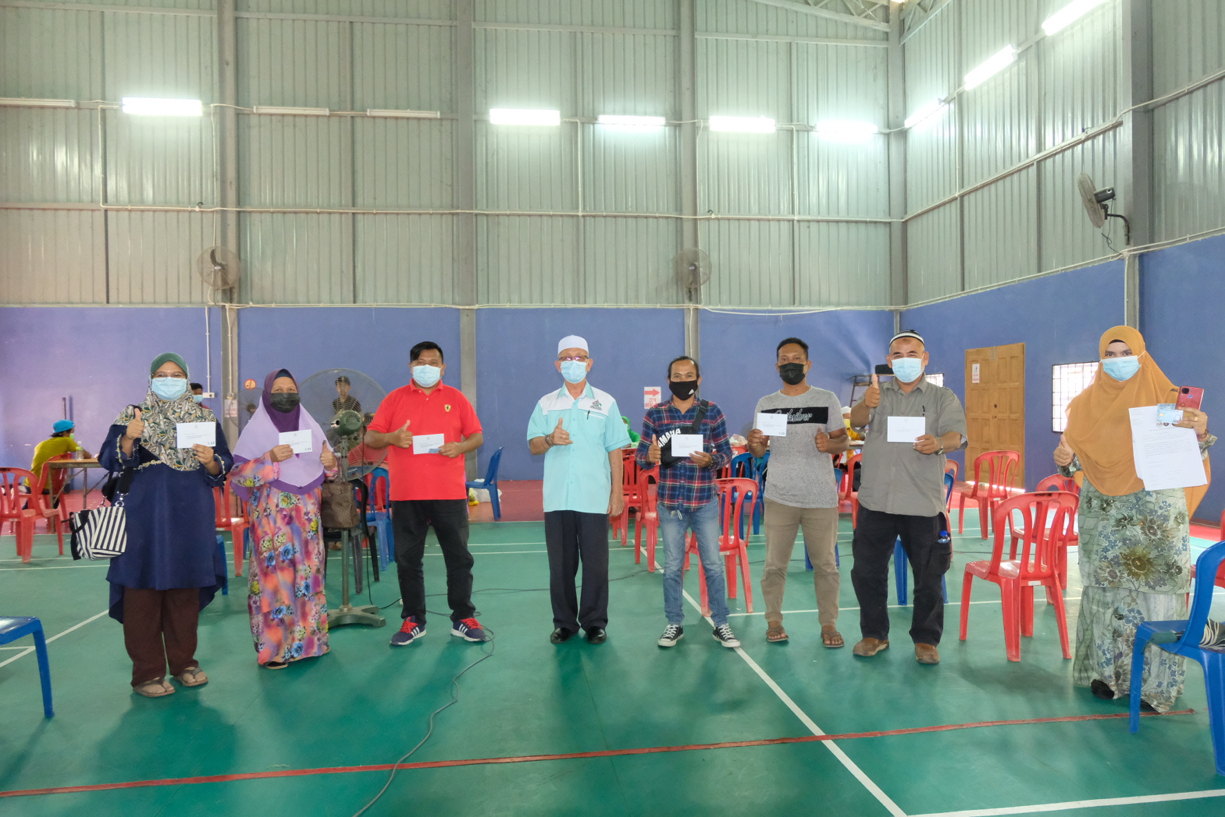 Agihan Sumbangan Prihatin Mangsa Banjir DUN Air Putih