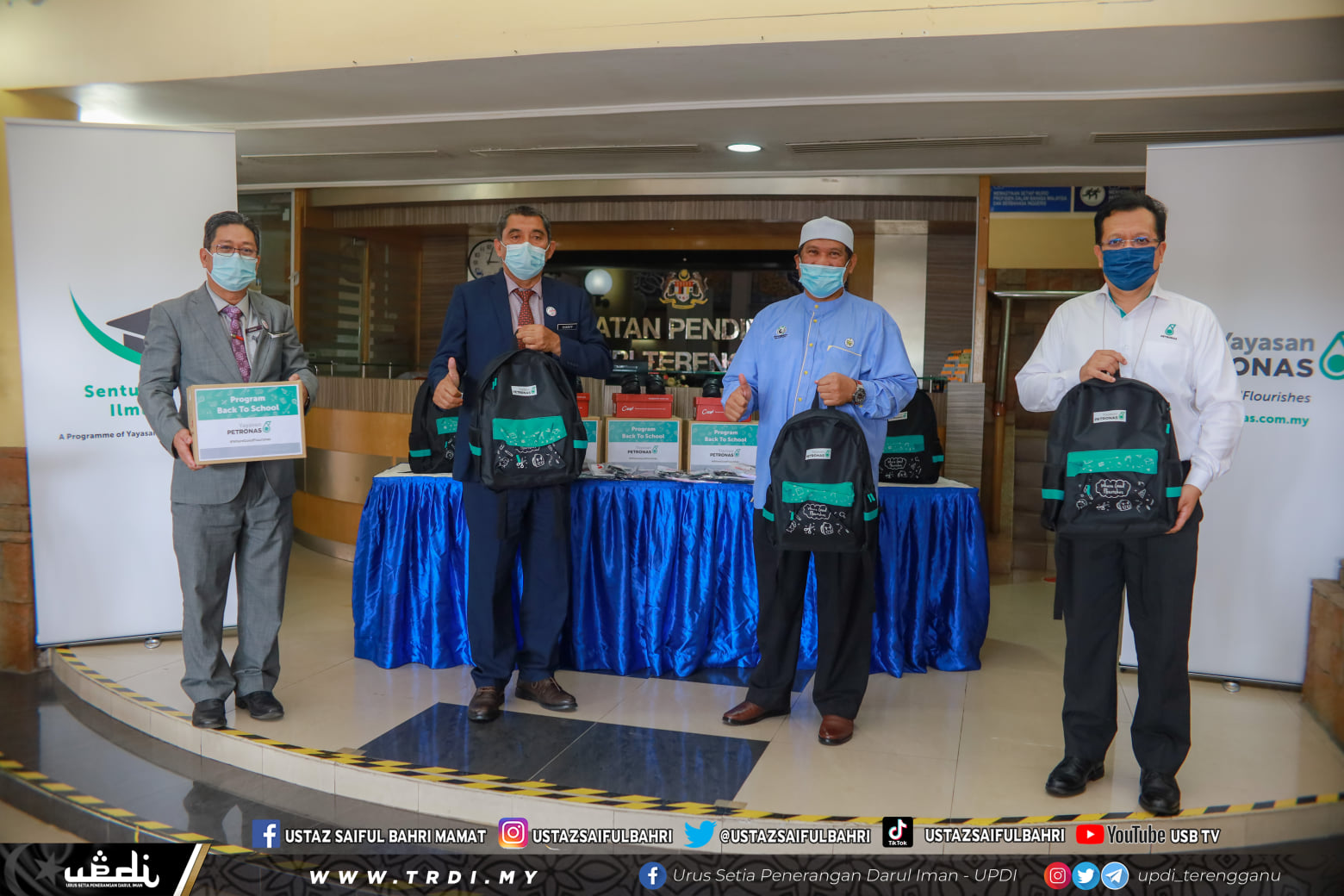 Yayasan Petronas Ringankan Beban 1,600 Pelajar
