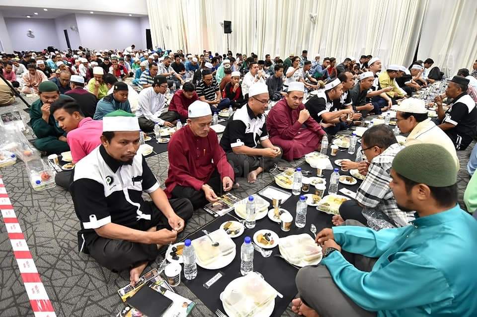 Tidak Dibenarkan Jamuan Berbuka Puasa Di Masjid, Surau