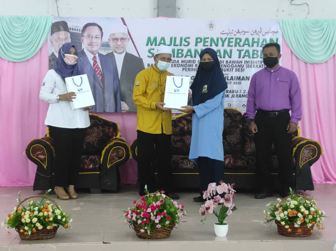 Tablet Percuma Bantu Pelajar Luar Bandar Bukit Besi