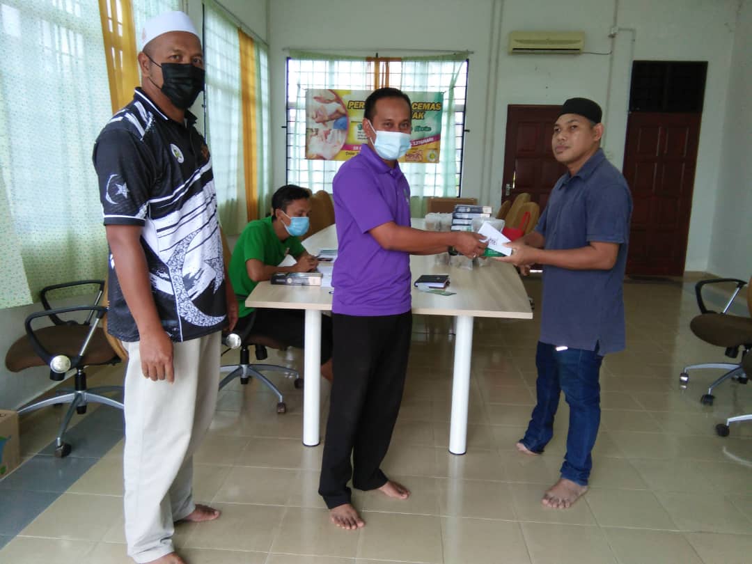 Fakir Miskin, Anak Yatim, OKU Terima Bantuan Ramadan