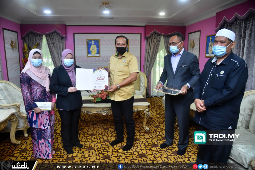 Terengganu Beri Anugerah Khas Pelajar Ketujuh Terbaik Dunia