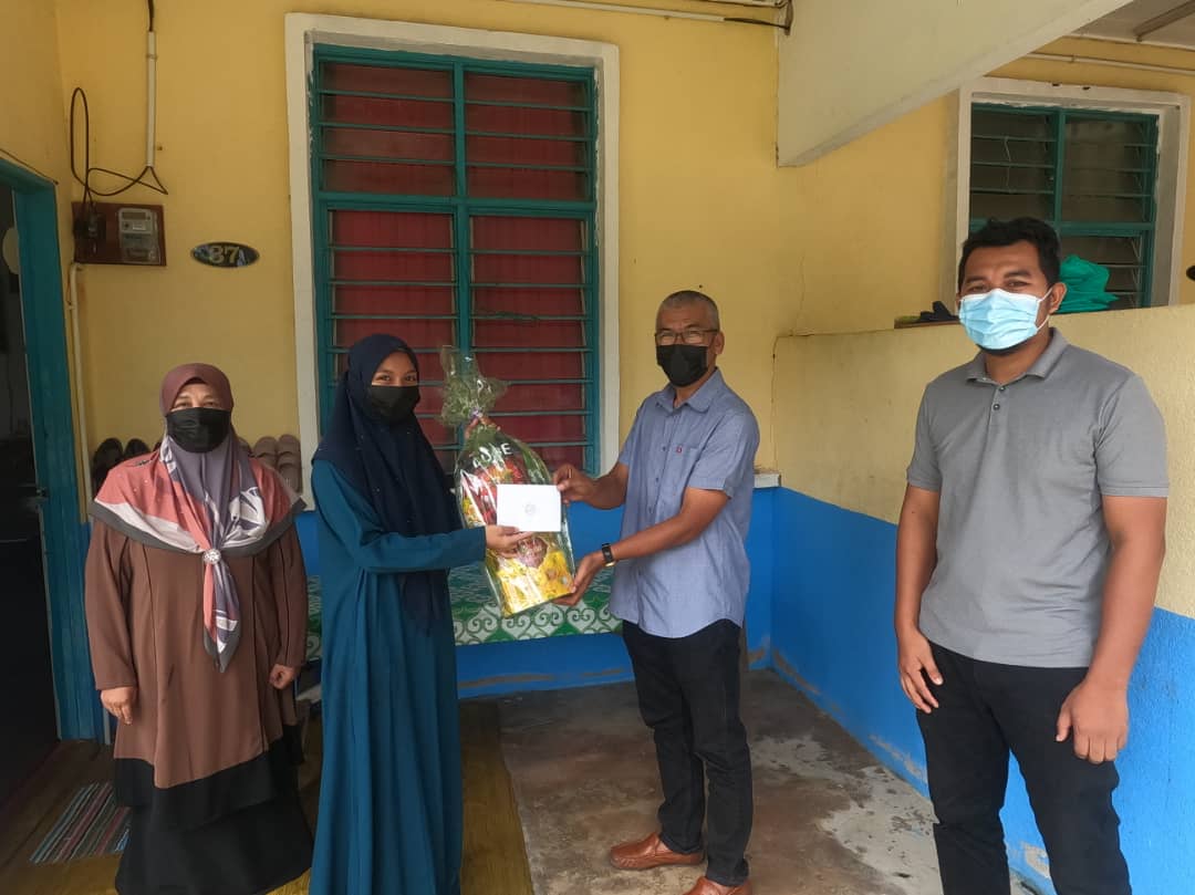 31 Pelajar Cemerlang SPM DUN Langkap Diraikan