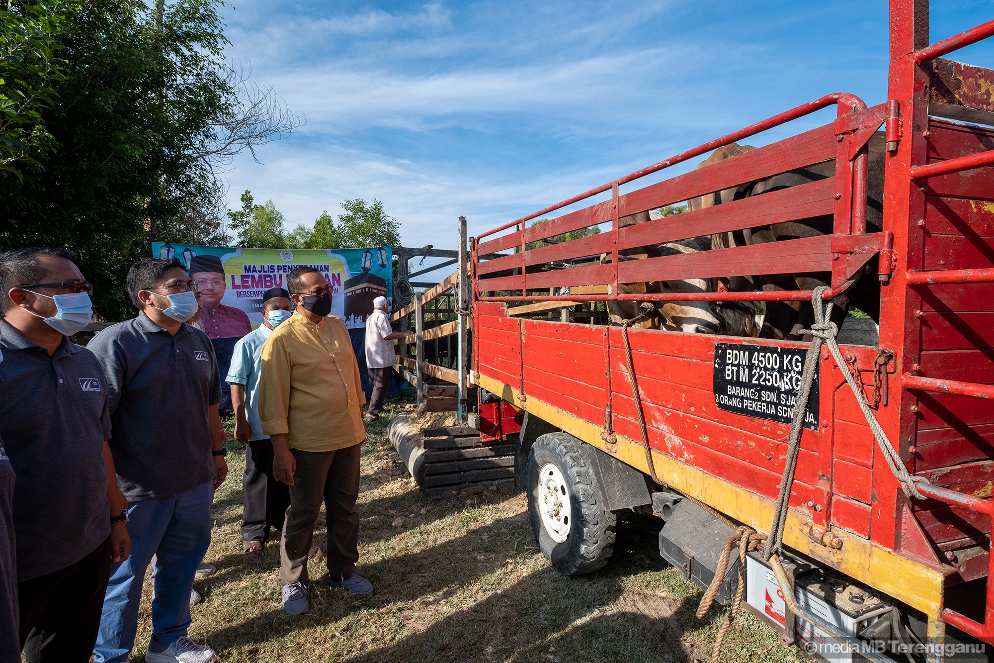 Terengganu Benar Ibadat Korban, Solat Aidiladha Di Masjid, Surau