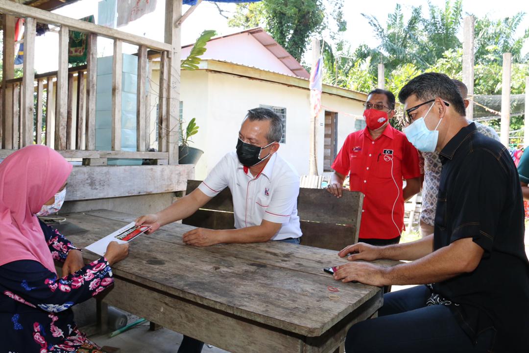 KETENGAH Sumbang RM2,900 Kepada Mangsa Ribut