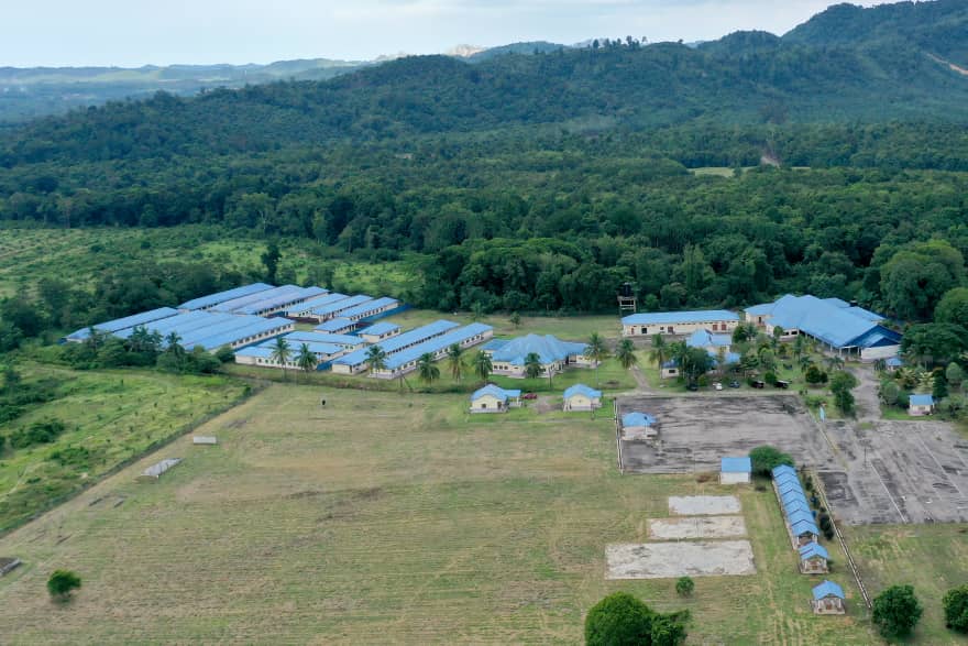 Rawat, Bina Kerjaya Bekas Penagih