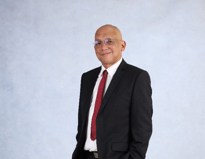 Mazlan Dilantik Naib Canselor UMT Berkuat Kuasa Esok