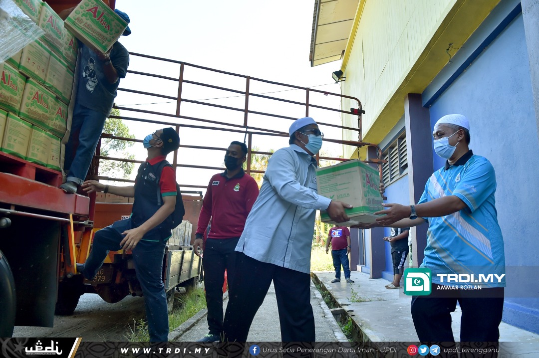 Lagi 1,000 Kotak Air Diagihkan Di Buluh Gading