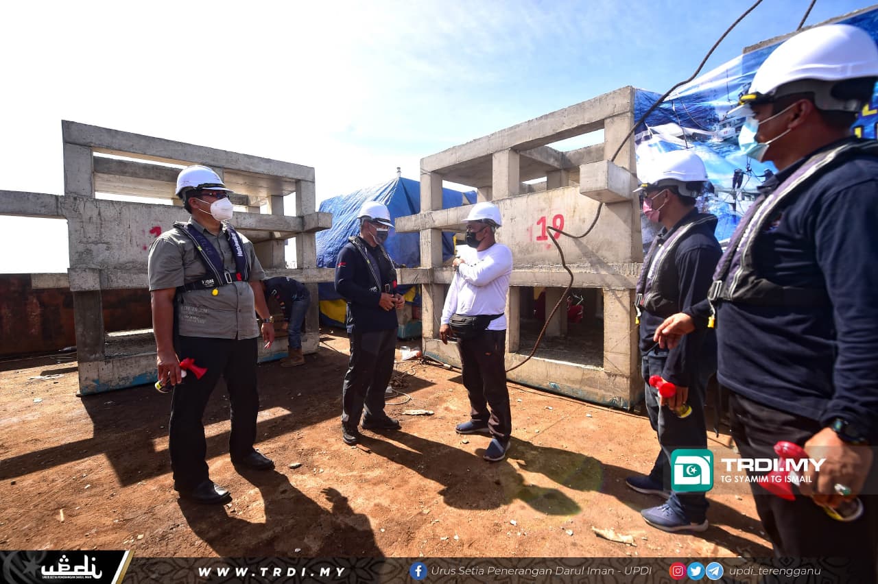 Tukun Dan Unjang Milik Komuniti, Usah Monopoli - Dr Azman