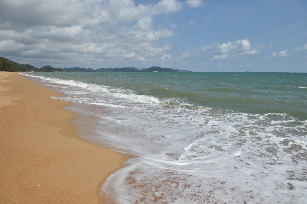 Orang Ramai Diminta Jauhi Sungai Dan Pantai - Polis