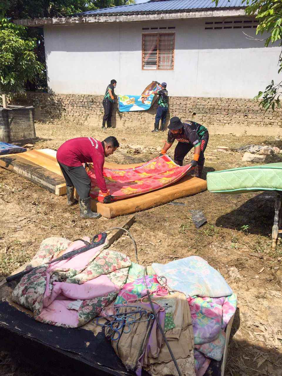 Hasrat Tak Kesampaian