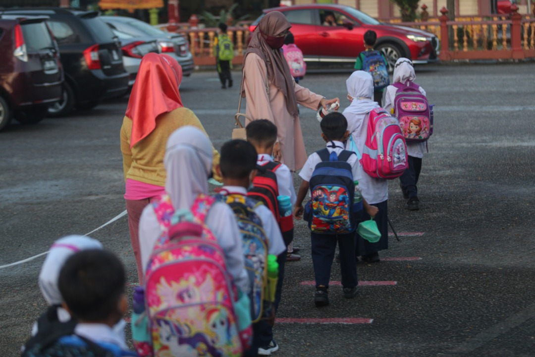 125,545 Pelajar Di Terengganu Mula Sesi Persekolahan Penggal Tiga Hari Ini
