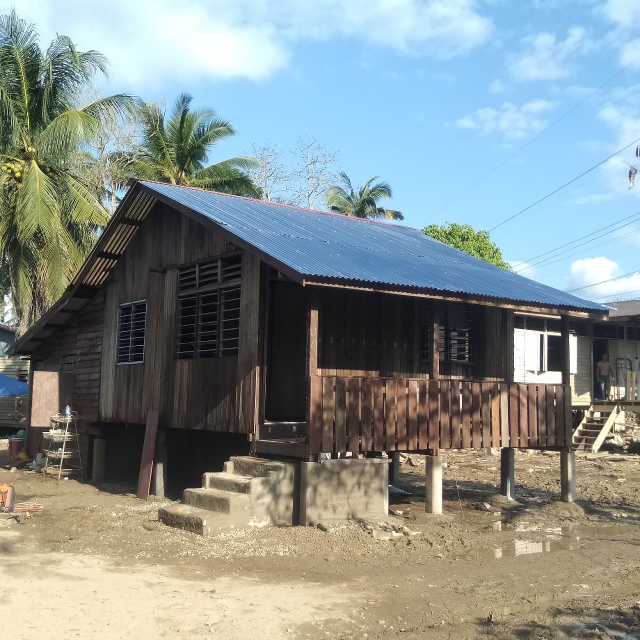 Sukarelawan Bina Rumah Baharu Mangsa Banjir Dalam Tiga Hari