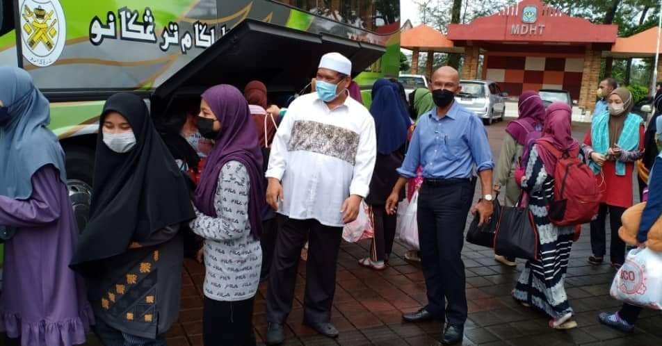319 Calon SPM Sekolah Terjejas Banjir Dipindahkan