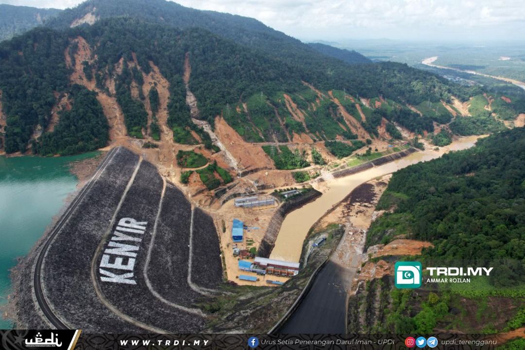 Struktur Empangan Kenyir Terkawal, Selamat - TNB