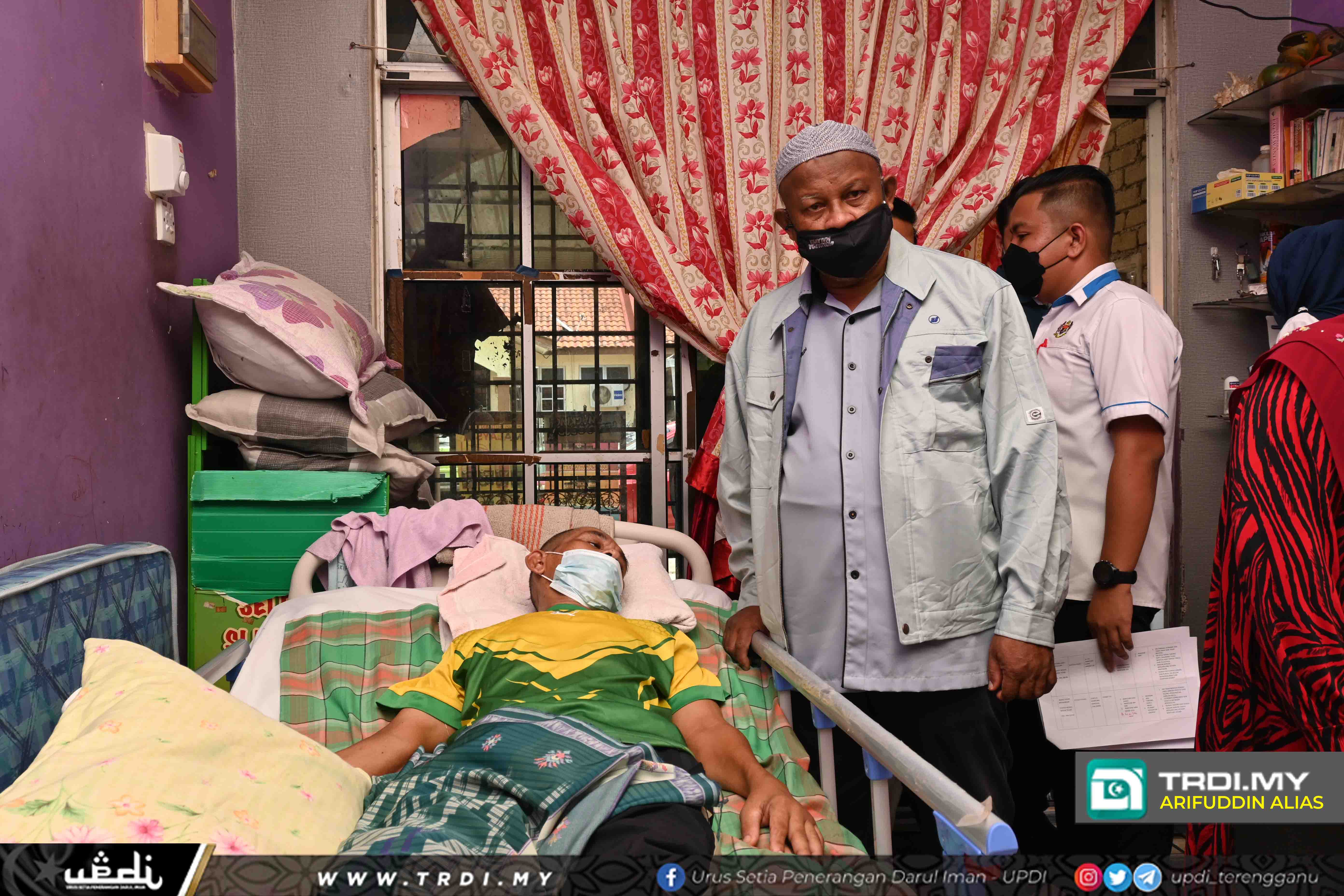 'Mobile Team' Santuni Penduduk Miskin