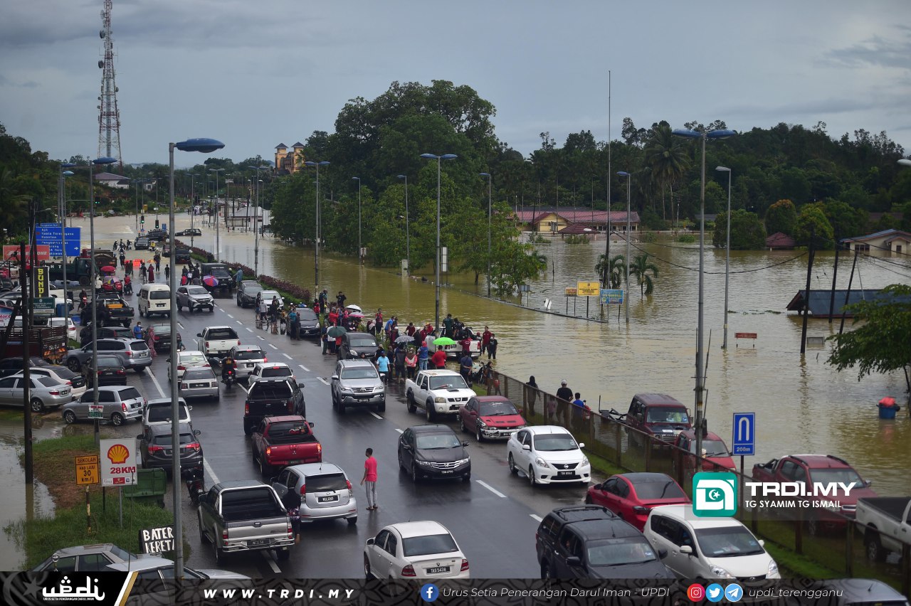 Waspada Hadapi Kemungkinan Banjir Kilat Akibat Peralihan Monsun