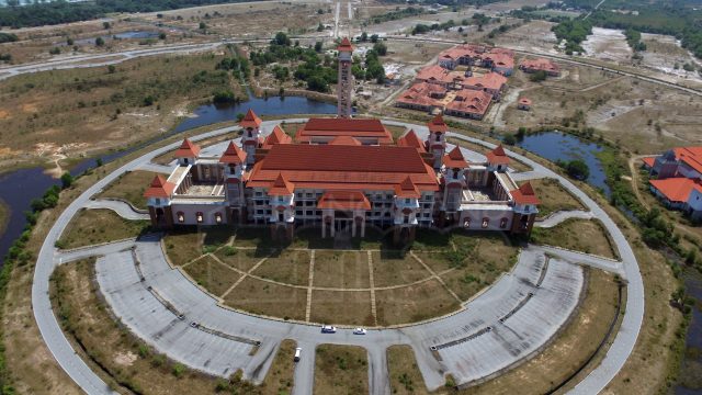 Bayaran Baiki Taman Ilmu Lebih Mahal Berbanding Kos Bina