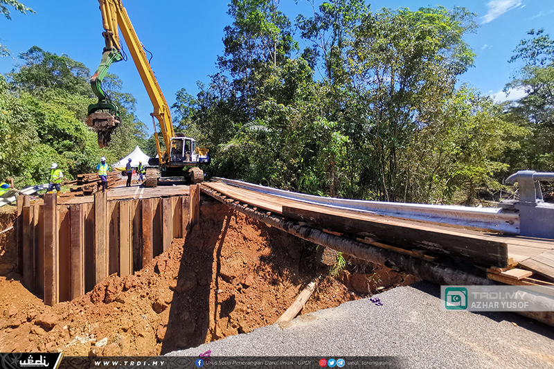 Pembinaan Jambatan Belukar Bukit Telah Bermula Semalam