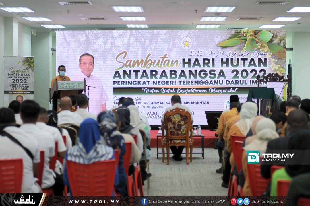 5,000 Anak Pokok Ditanam Di Taman Rimba Ilmu Tanah Bris