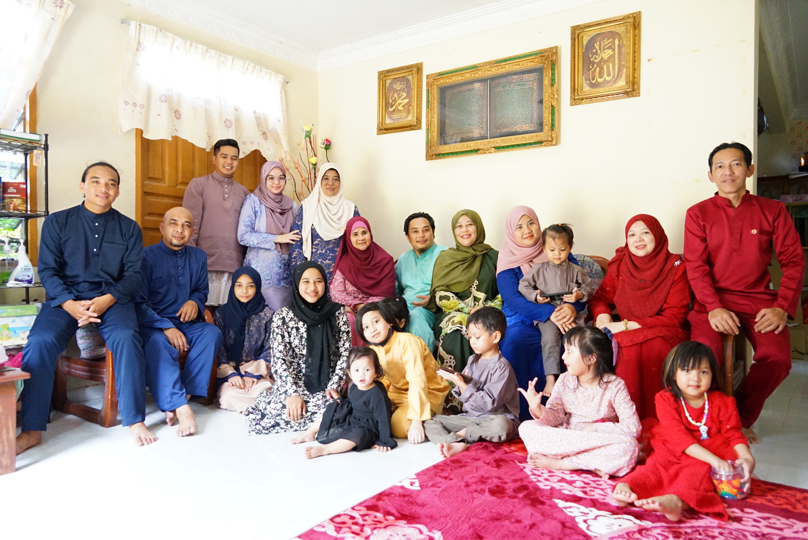 Gembira Dapat Beraya Di Kampung