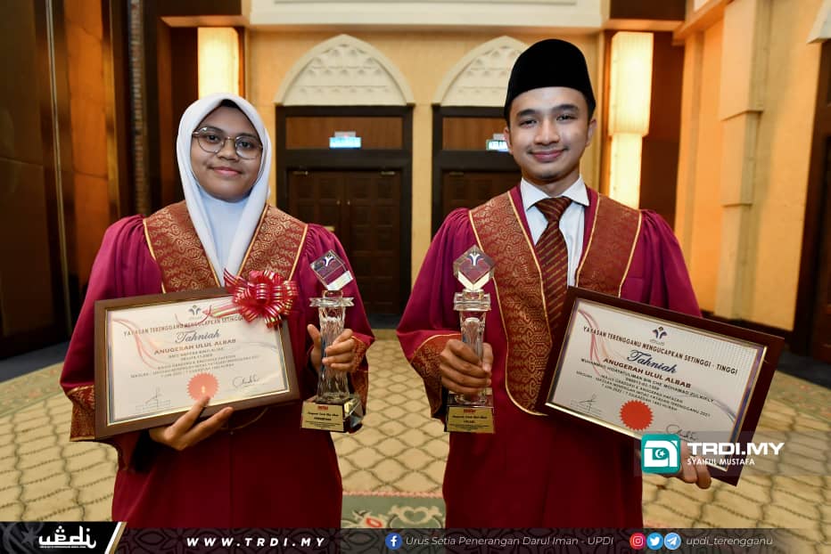 Tahajud Kunci Kejayaan Tokoh Pelajar Cemerlang