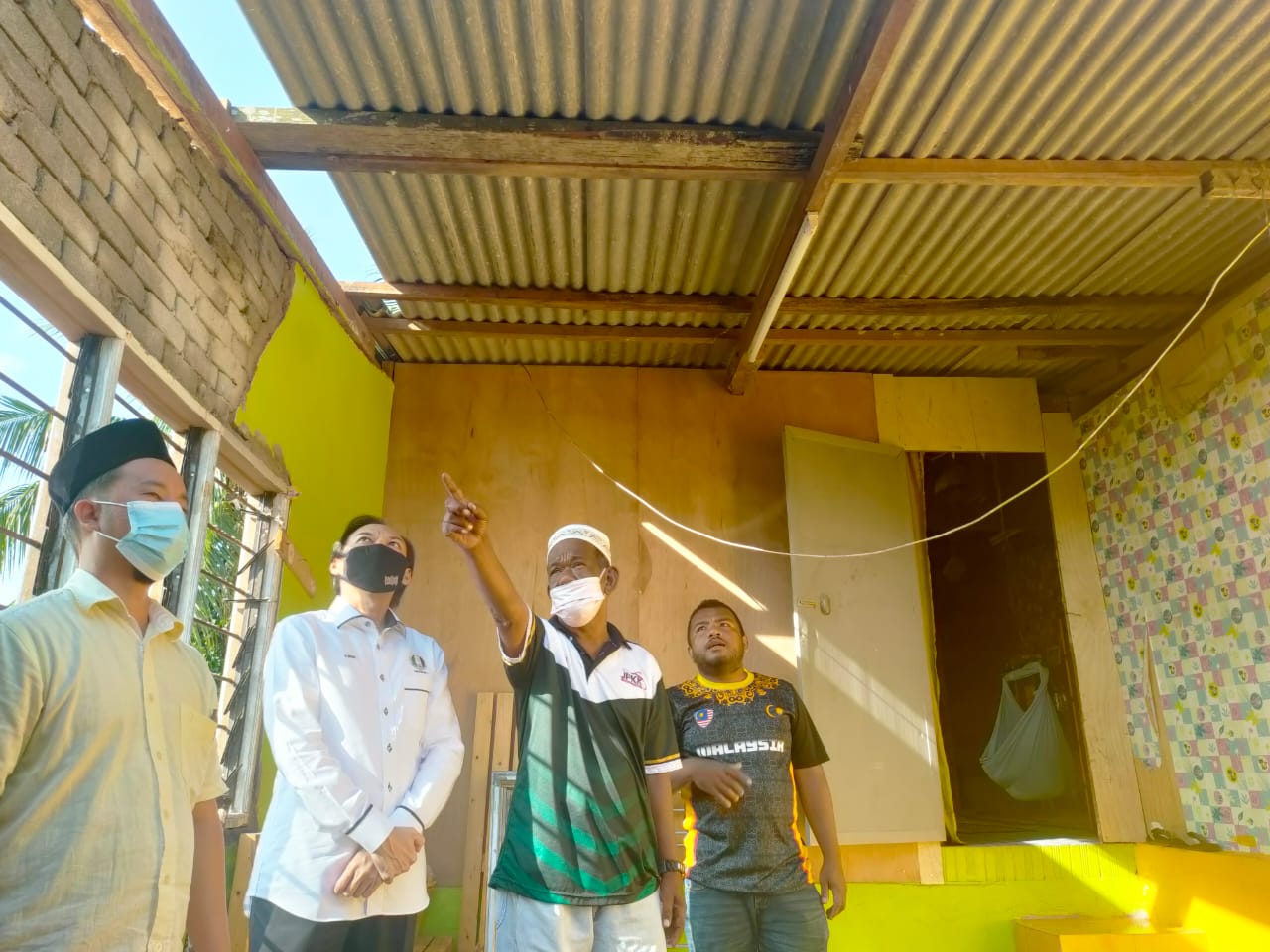 Mangsa Ribut, Kebakaran Terima Bantuan RM300 Ribu