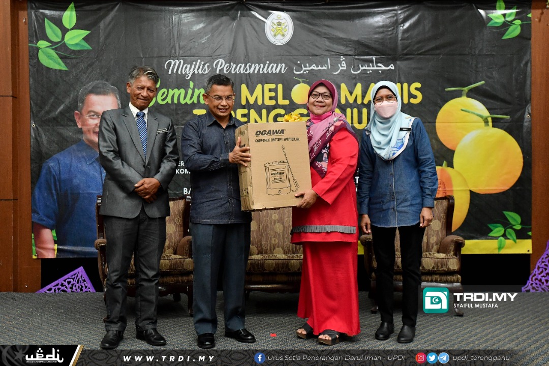 Kerajaan Tambah Baik Projek Melon Manis – Dr Azman