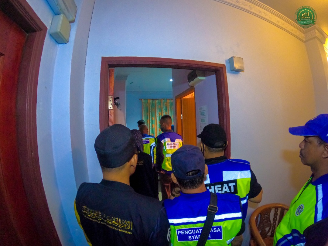 Taktik Tak Menjadi, Pasangan Dicekup