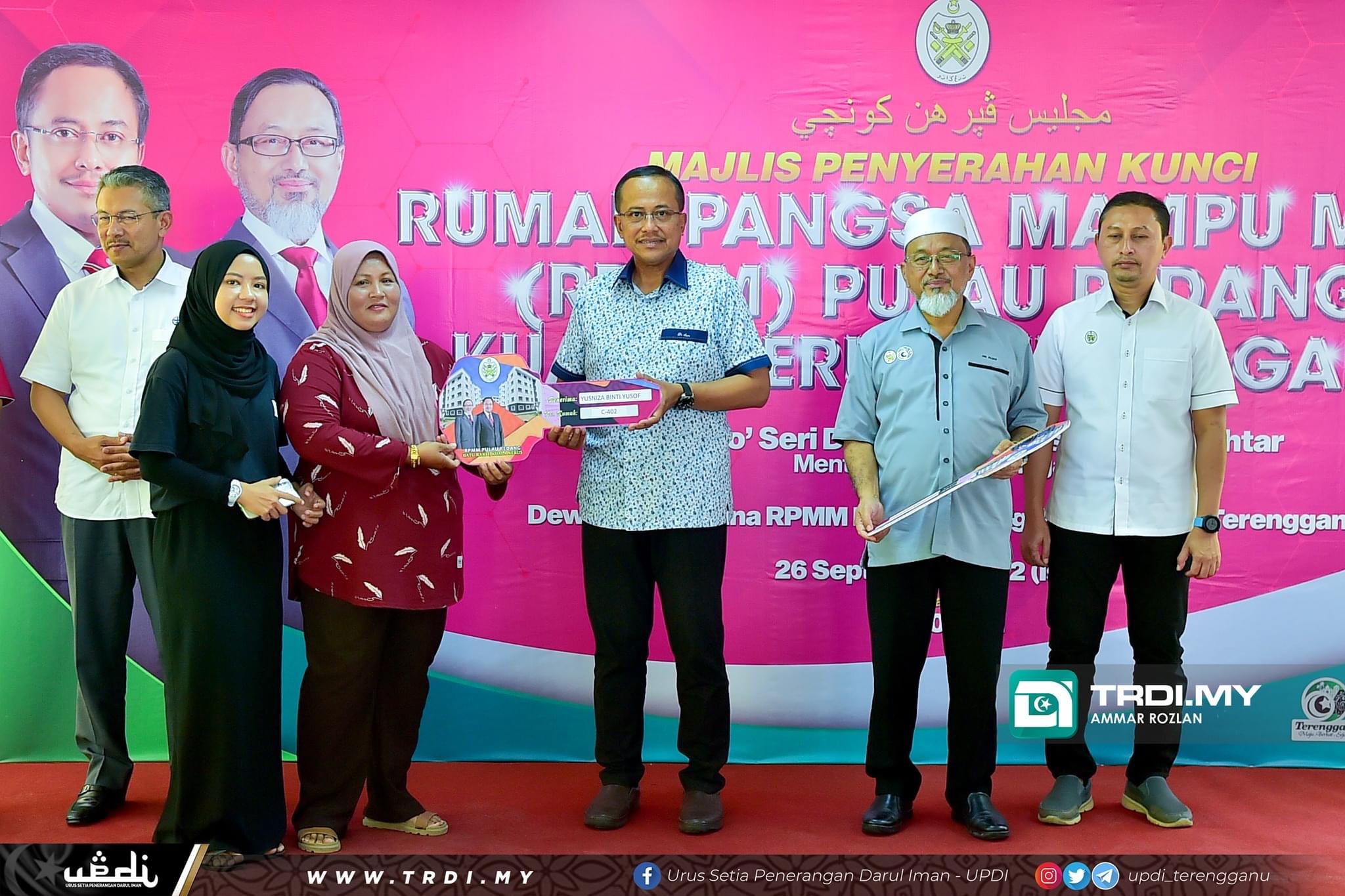 Terima Kunci Rumah Selepas Penantian 10 Tahun