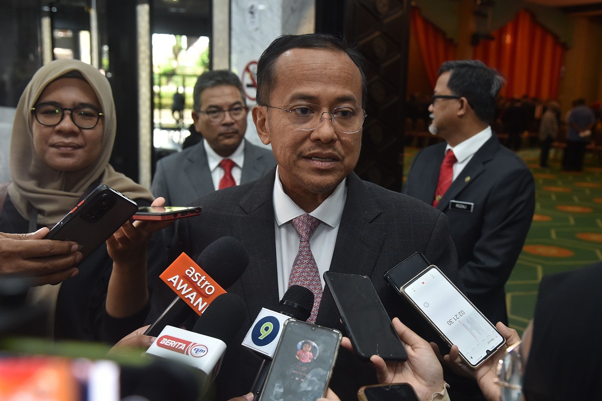 Keputusan Terengganu Bubar DUN Atau Tidak Diketahui Esok