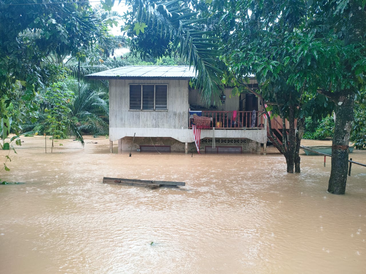 Jangan Risikokan Nyawa, Pindah Sebelum Malam