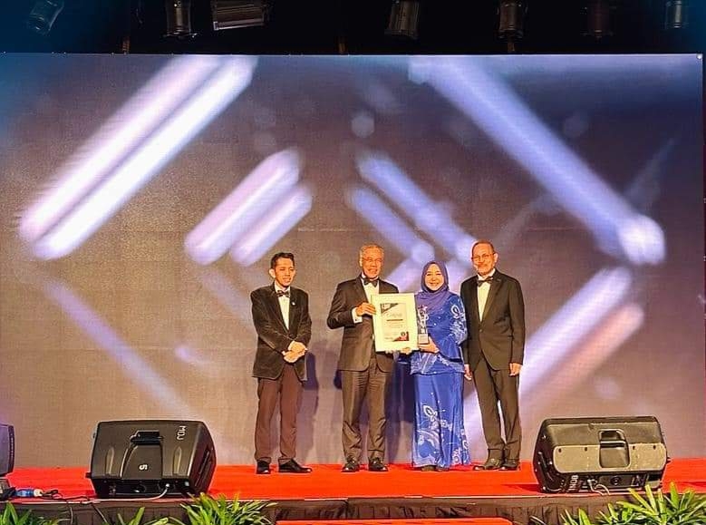 Primula Adalah 'Best 4 Star Eco Green Beach Front Hotel'