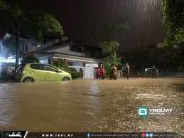 Banjir : Guna Jalan Alternatif